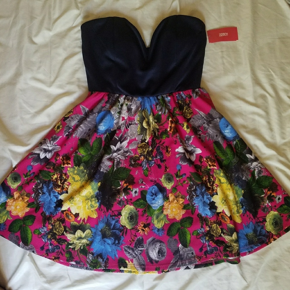 Floral print strapless dress